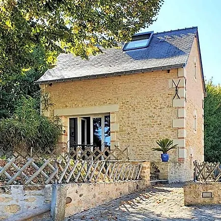 Le Moulin De Follet 3* Fougere (Maine-et-Loire)