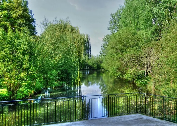 Alojamento de Acomodação e Pequeno-almoço Le Moulin De Follet 3*